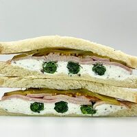 Сэндвич с бужениной в Small Town