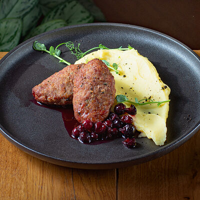 Котлеты из трех видов мяса в Густо & Пряно по цене 628 ₽