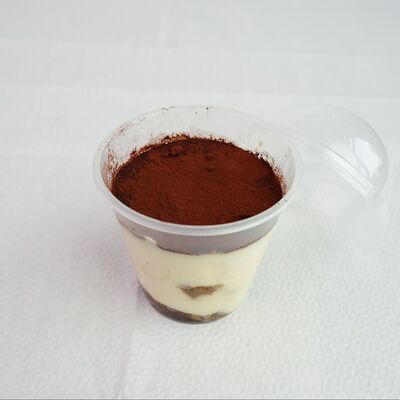 Тирамису в Le petit delice по цене 390 ₽