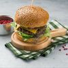 Бургер с говядиной BBQв D Lounge по цене 770