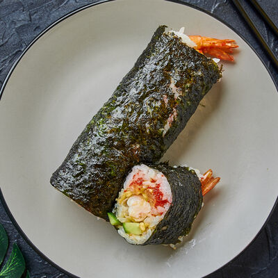 Суширитто с креветкой в Kuksu №1 по цене 549 ₽