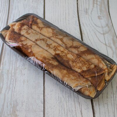 Блинчики, фаршированные яблоком, клюквой с корицей в Гудди по цене 305 ₽