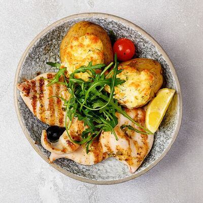 Кальмар гриль в Sushi & More по цене 650 ₽