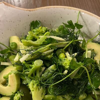 Зелёный салат в Старый город по цене 750