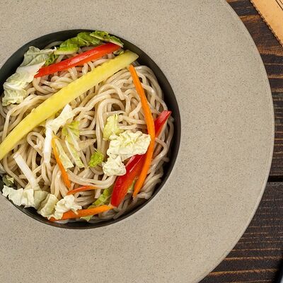 Вок яичная японская лапша с овощами в Огохого по цене 320 ₽