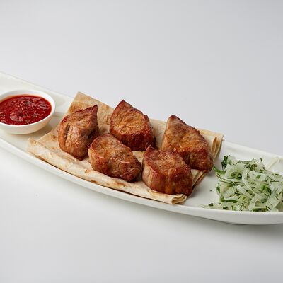 Шашлык из cвинoй вырезки в Кафе МилАриЯ по цене 722 ₽