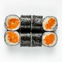 Ролл с лососем в Wasabi