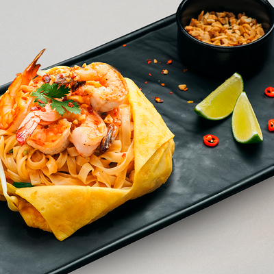 Пад Тай с креветками в Gaijin по цене 940 ₽