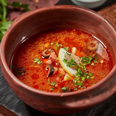 Солянка в #наУГЛЯХ по цене 400 ₽