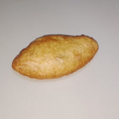 Пирожок жареный с картофелем в Кулинария уплетайка по цене 42 ₽