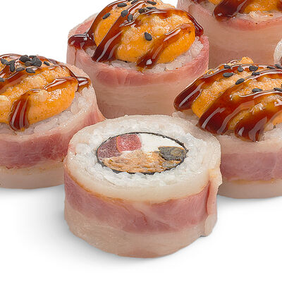 Клэм-ролл с мидиями и беконом с белым соусом в Mybox по цене 425 ₽