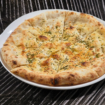 Фокачча с розмарином в Ginza по цене 590 ₽