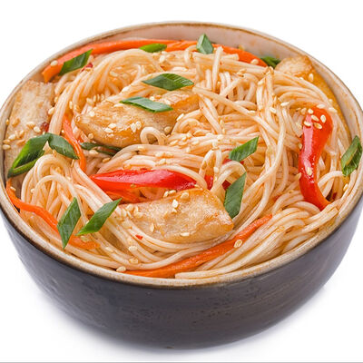 Рамен с курицей в Pizza Wok по цене 339 ₽