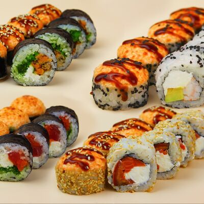 Сет теплый в Суши Сэгун и роллы по цене 2799 ₽