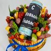 Колбасный бенто-торт с безалкогольным пивом на Новый годв Дарите красиво по цене 4199