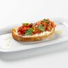 Брускетта с сыром страчателла и помидорами в Rose Bar Crocus City по цене 850