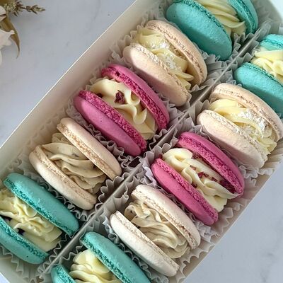 Макарон ассорти №4в Кондитерская Конфетка Питер по цене 1955 ₽