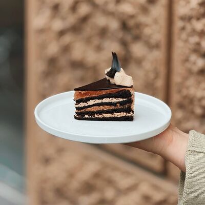 Пирожное Шоколадное в Кондитерская Виолет по цене 279 ₽