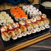 Сет Роллы на районе love в Самурай SUSHI PREMIUM по цене 2160