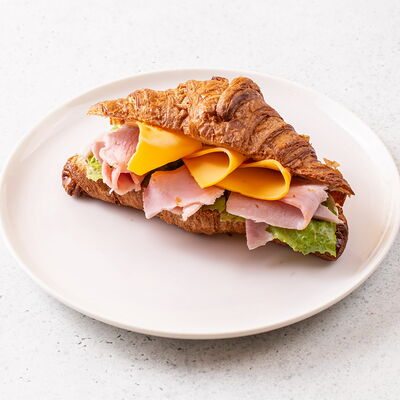 Круассан с ветчиной и сыром в Хлеб Насущный по цене 550 ₽