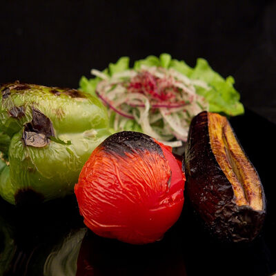 Шашлык овощной в Gusto по цене 400 ₽