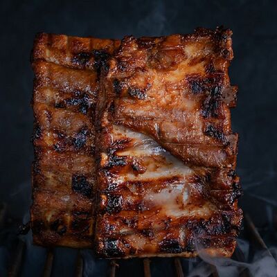 Свиные ребра в соусе BBQ в Много Мяса по цене 579 ₽