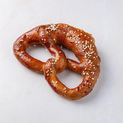 Брецель в Brasserie Lambic по цене 190 ₽