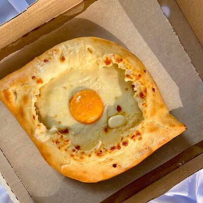 Хачапури аджарское в Кухня на углях по цене 680 ₽