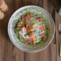 Цезарь с форелью в Волна
