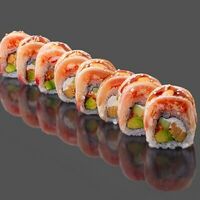 Опаленный окунь в RED DRAGON SUSHI