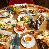 Логотип Авлабар