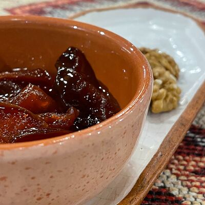 Домашнее варенье из фейхоав Хинкальная по цене 240 ₽