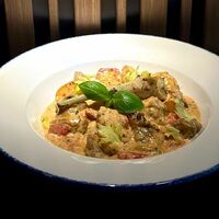 Рапаны жареные с мини-картофелем в Encore cafe