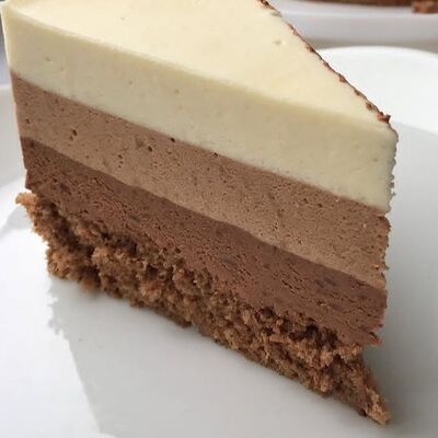 Торт Три шоколада в Поедем поедим по цене 530 ₽