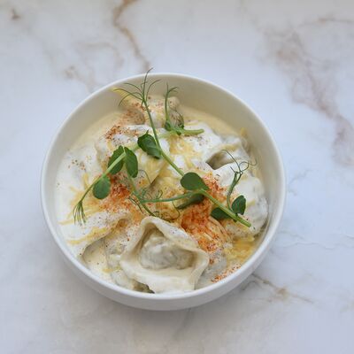 Пельмени Казачьи в сырном соусе в Сметана на Б. Садовой по цене 469 ₽