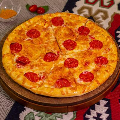 Пицца Пеперони в Хан Булак по цене 650 ₽