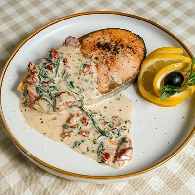 Семга на гриле в сливочном соусе в Da Vinci Coffee по цене 6500 ₸