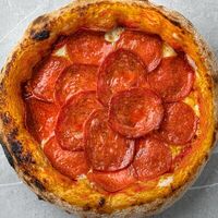 Пепперони с чоризо в Entree