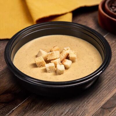 Крем-суп грибной с сухариками в Папины блины по цене 305 ₽