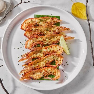 Аргентинский лангустины под соусом пармезан в Море на Патриках по цене 990