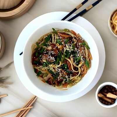 Лапша со Свининой в WoKING по цене 784 ₽