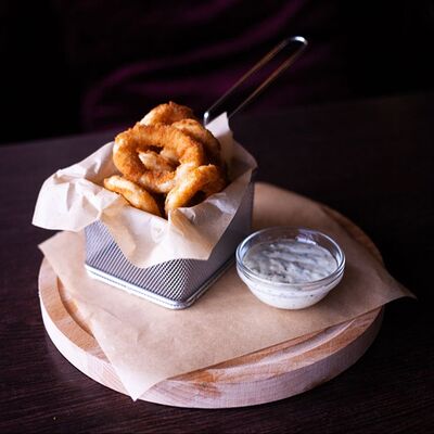 Луковые кольцав Chill Zone по цене 350 ₽