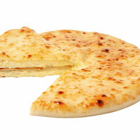 Осетинский пирог с сыром в Пекарня Чегем