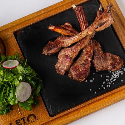 Каре ягненка в Leto по цене 2230 ₽