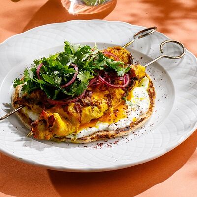 Греческие шашлычки Сувлаки в Кукумбер по цене 950 ₽