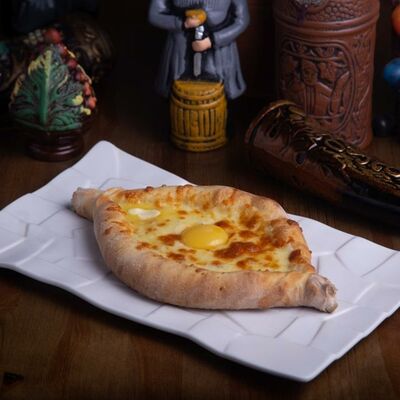 Хачапури по-аджарски в Sololaki по цене 520 ₽