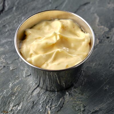 Чесночный соус в ТОПОР по цене 100 ₽