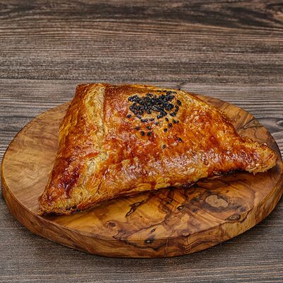 Самса слоёная с говядиной в Зам-Зам по цене 128