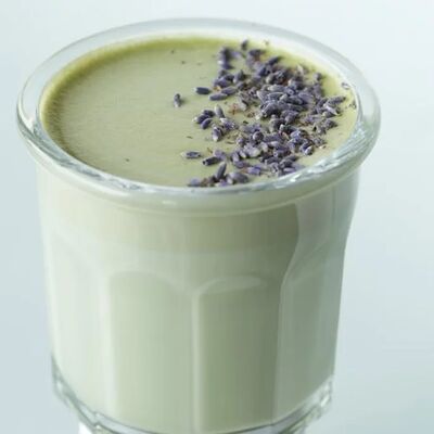 Матча лаванда в Шаверма и Пельмень по цене 1890 ₽