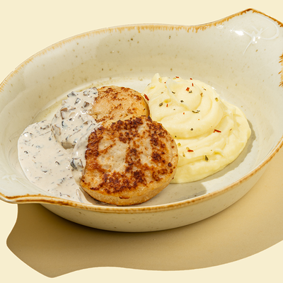 Котлеты из курицы с картофельным пюре в Сицилия по цене 705 ₽